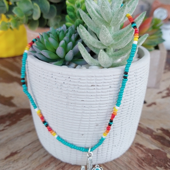 Cactus Seed Bead Choker Necklace ♥️ - Picture 4 of 4